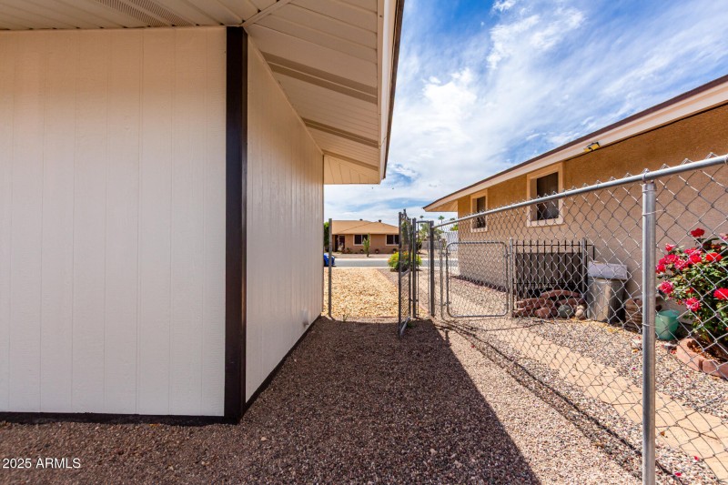 side yard