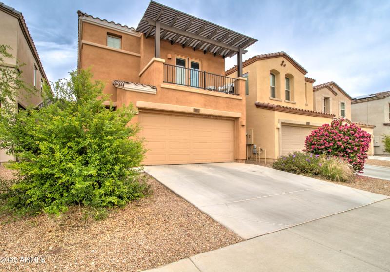 1654 W Redwood Ln -3