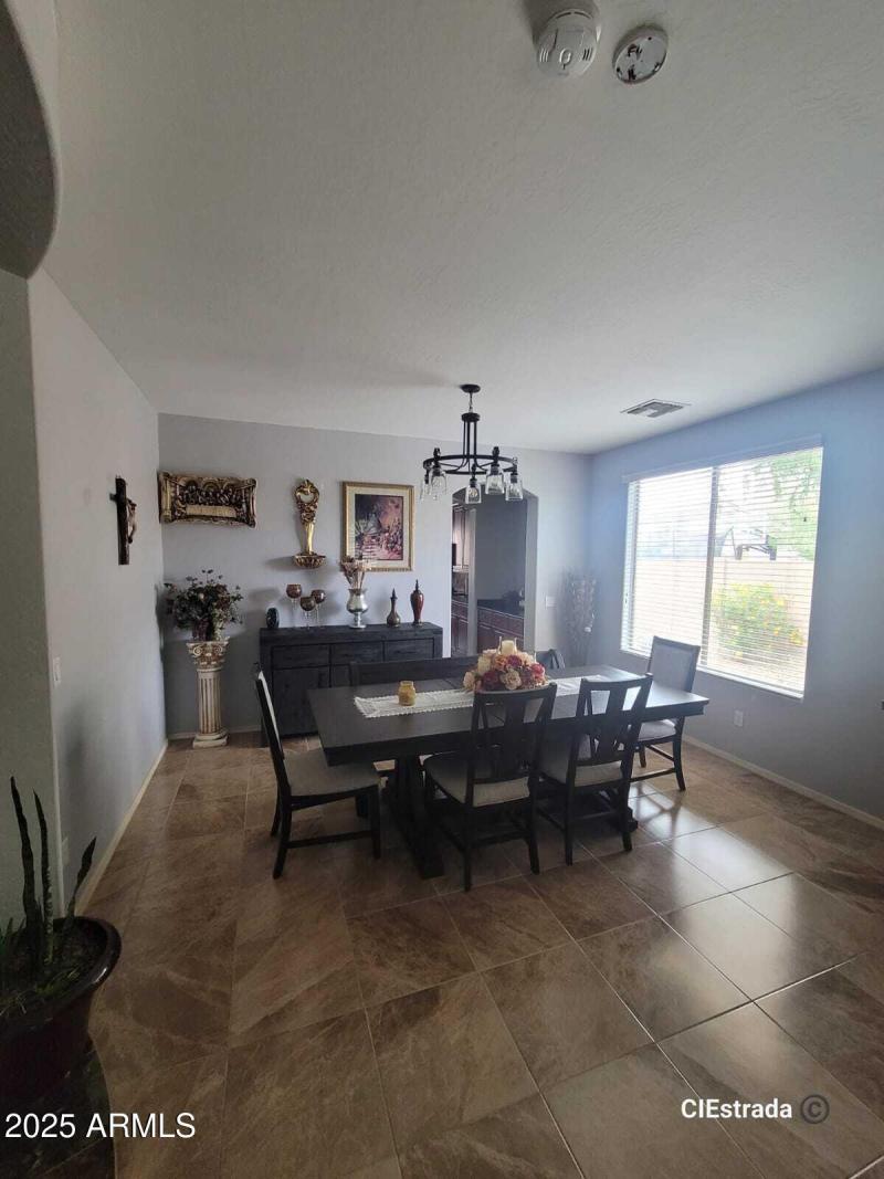 d91f2282-dd8b-4dc0-8bf0-6a8b87eee0ee