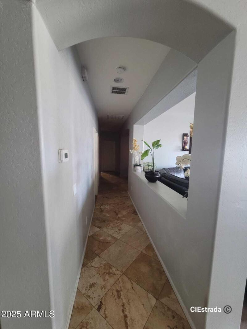 db4cad1d-30b5-4fce-906f-19198623e195