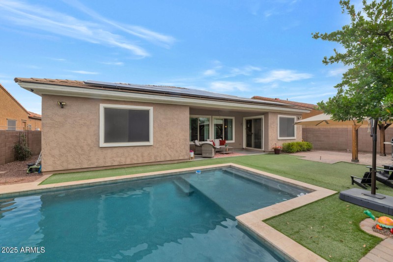 2605 W Desert Marigold Drive