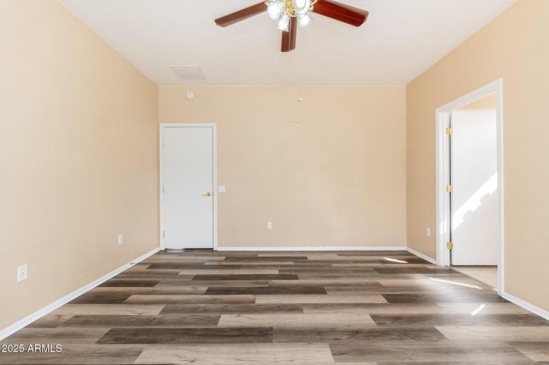 20828 N Shadow Mountain Dr - 13