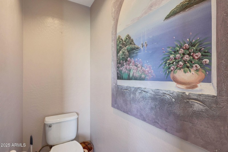 PRIVATE TOILET ROOM