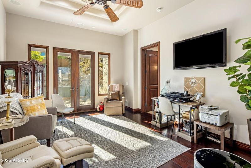 2-web-or-mls-D46A7324 copy