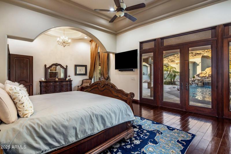 25-web-or-mls-D46A7489 copy