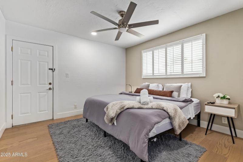 67fdfe_28 - Country Club (1)