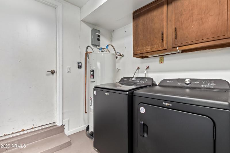 67fdfe_33 - Country Club