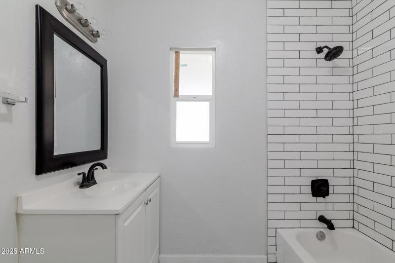 Granada (22).jpg-SMALL