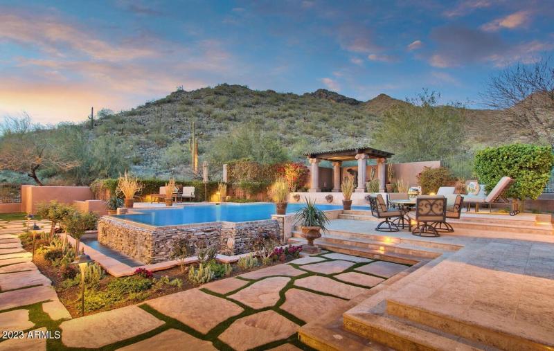 Award Winning Pool & Spa