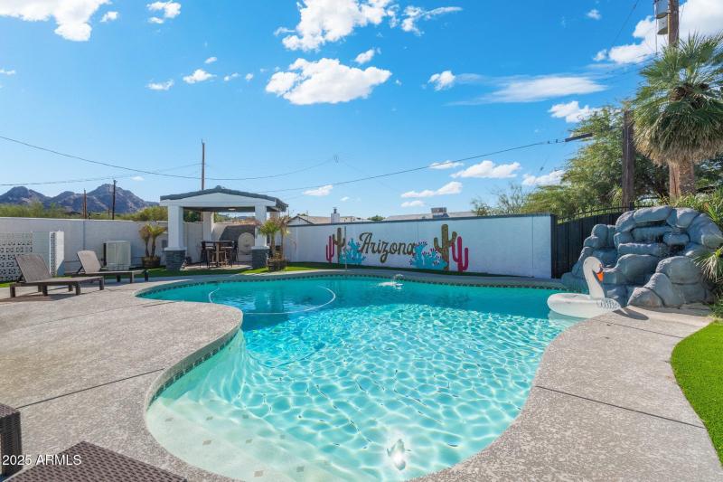 27-web-or-mls-PML09309-HDR-Edit