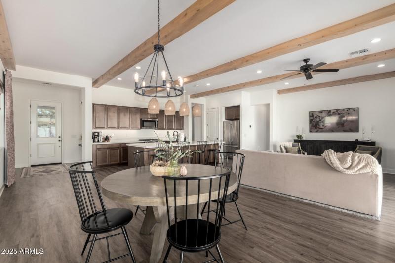 Multiple Dining Spaces