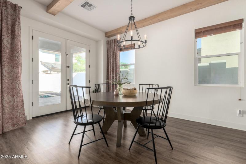 Multiple Dining Spaces