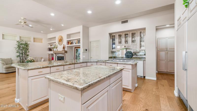 14101 W Via Tercero (11)