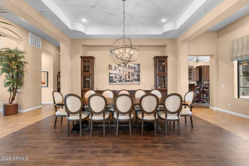 21-web-or-mls-2304-n-steele-cir