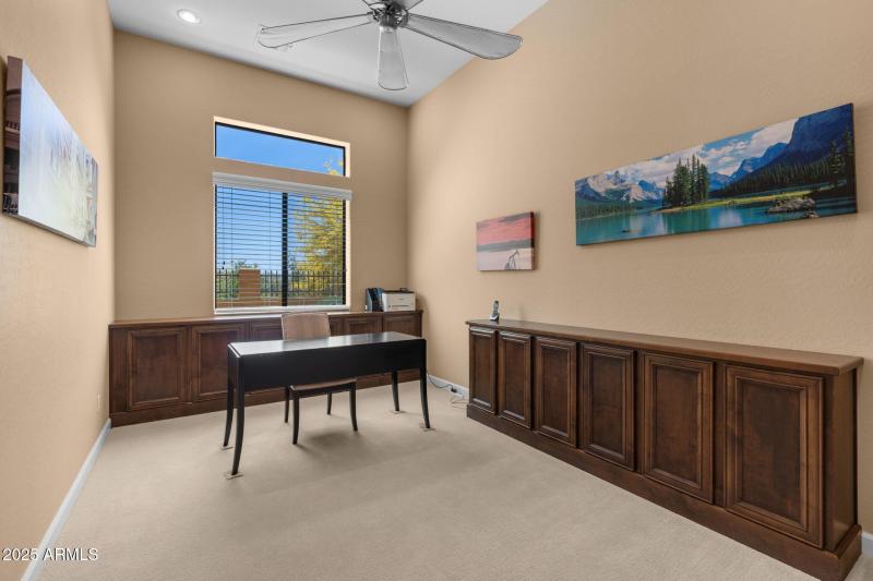 22-web-or-mls-2304-n-steele-cir