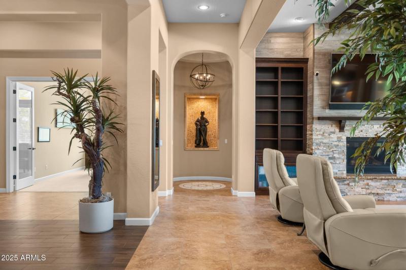 23-web-or-mls-2304-n-steele-cir