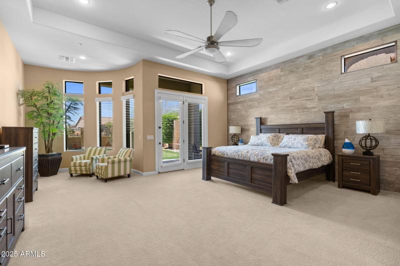 24-web-or-mls-2304-n-steele-cir