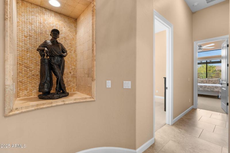 39-web-or-mls-2304-n-steele-cir