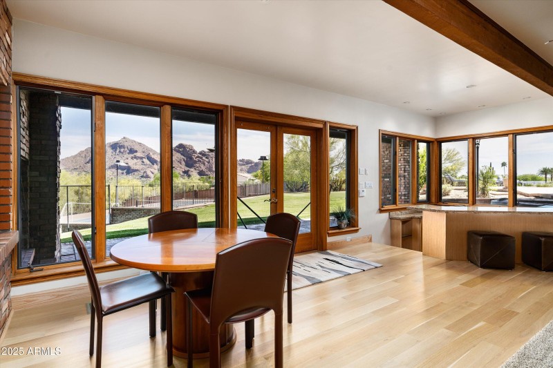 021-6830 N 46th Pl (21 of 102)