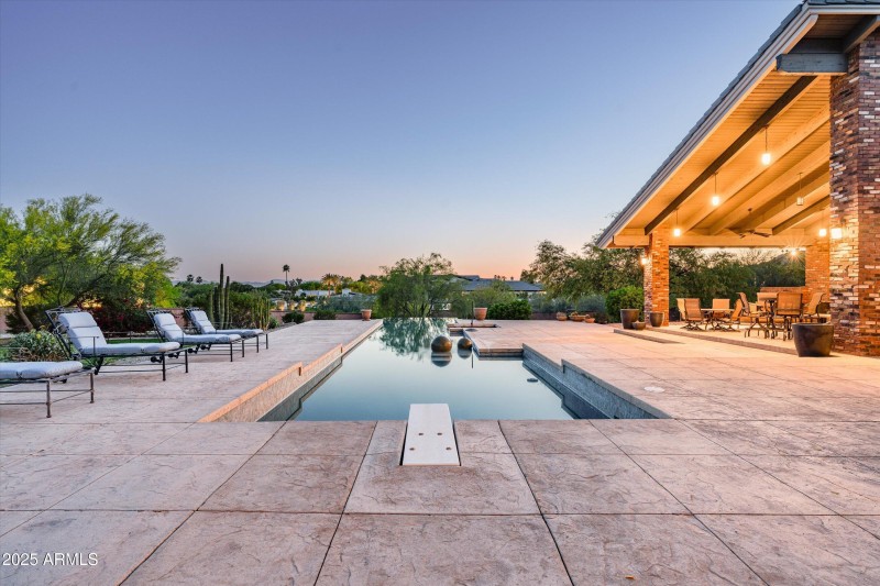 069-6830 N 46th Pl (69 of 102)