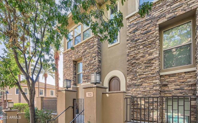 Screen Shot 2025-04-15 at 3.22.20 PM