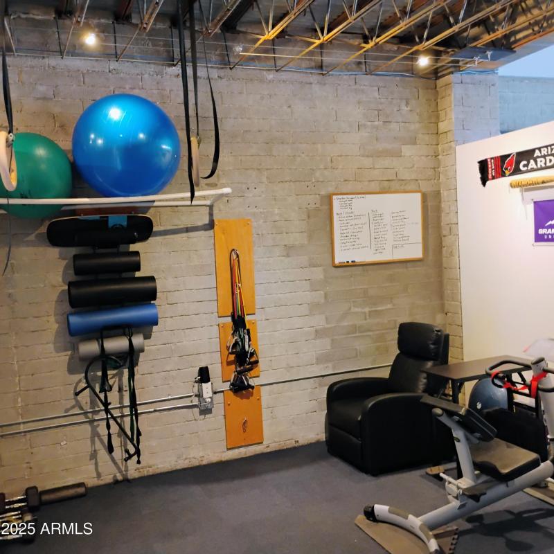 IMG_20250215_122115792_AE