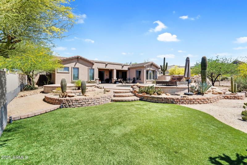 38-web-or-mls-Nora-38