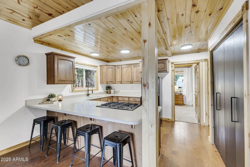 015_40-web-or-mls-forest-24_561