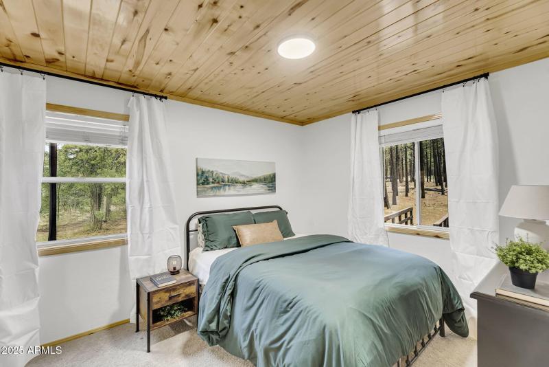 023_46-web-or-mls-forest-30_205