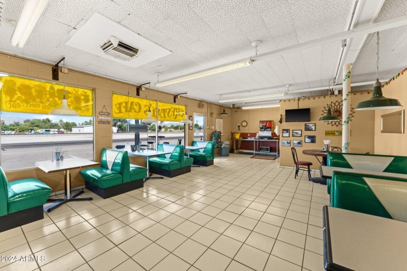 25-web-or-mls-2022-10-12 00.50.36-3