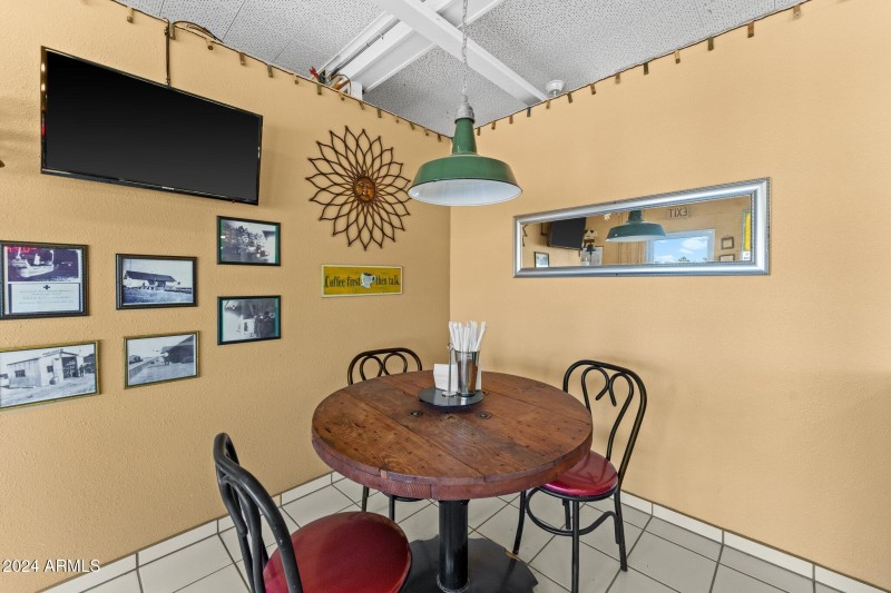 30-web-or-mls-2022-10-12 00.53.15-3