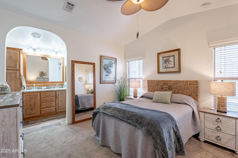 Large Main Bedroom Suite