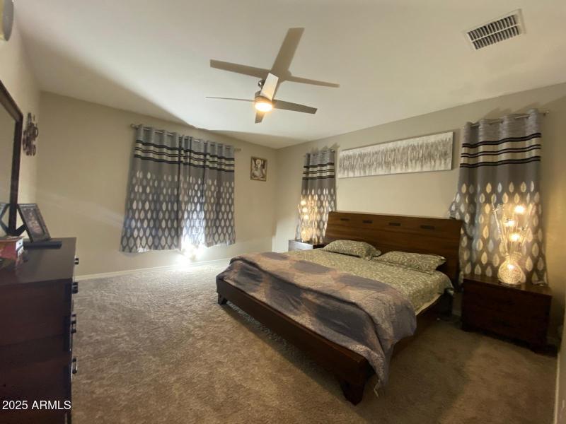 PHOTO-2025-04-18-17-33-59