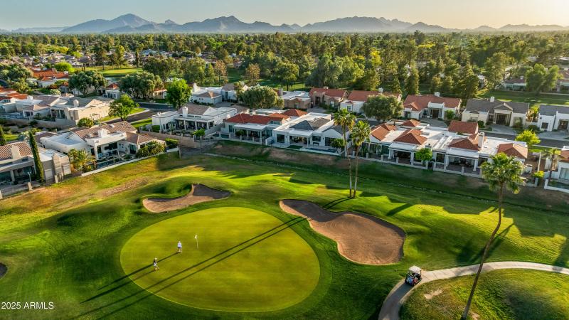 Safe Golf Course Setting