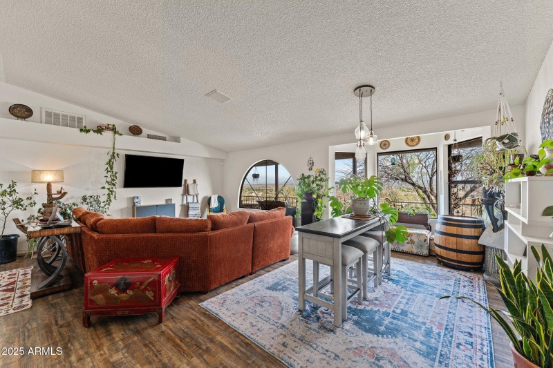 9-web-or-mls-DSC00771