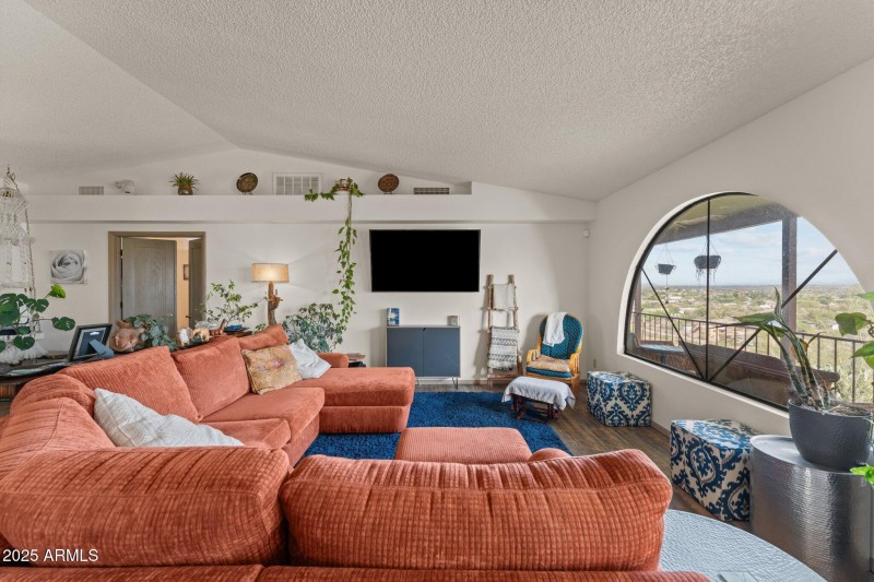 11-web-or-mls-DSC00781