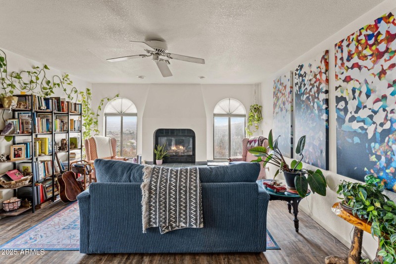 21-web-or-mls-DSC00846