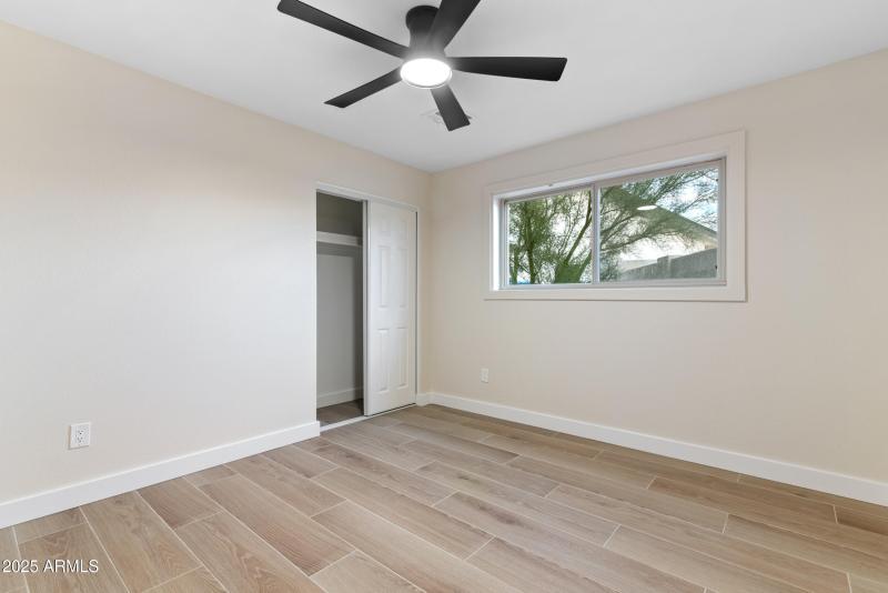 35_8602 n 22nd pl-35