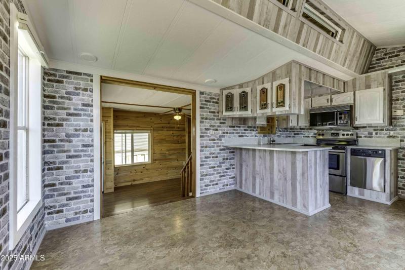 17200 W Bell Rd Lot 324 Surprise AZ-17