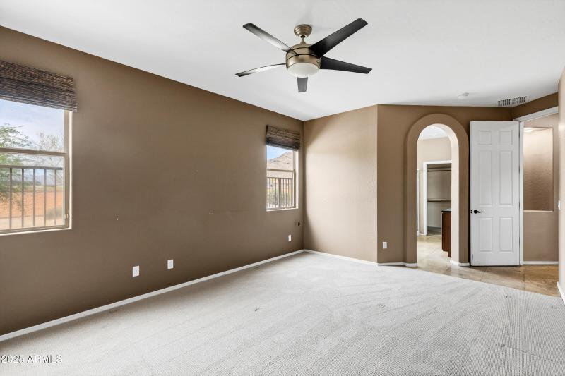 3033 W Redwood Ln-27