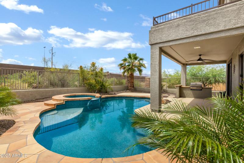 3033 W Redwood Ln-41