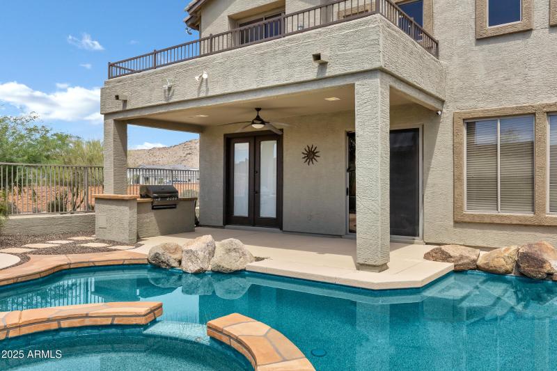 3033 W Redwood Ln-44