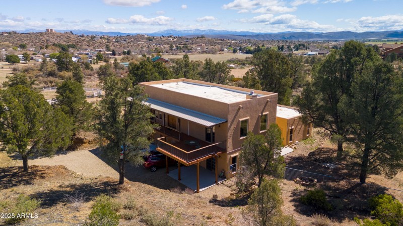 17129 W Buckhorn Dr00010