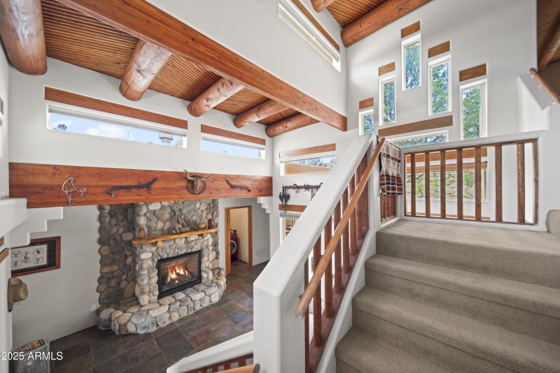 17129 W Buckhorn Dr00050