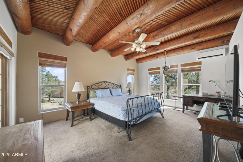 17129 W Buckhorn Dr00034