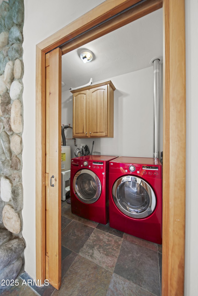 17129 W Buckhorn Dr00039