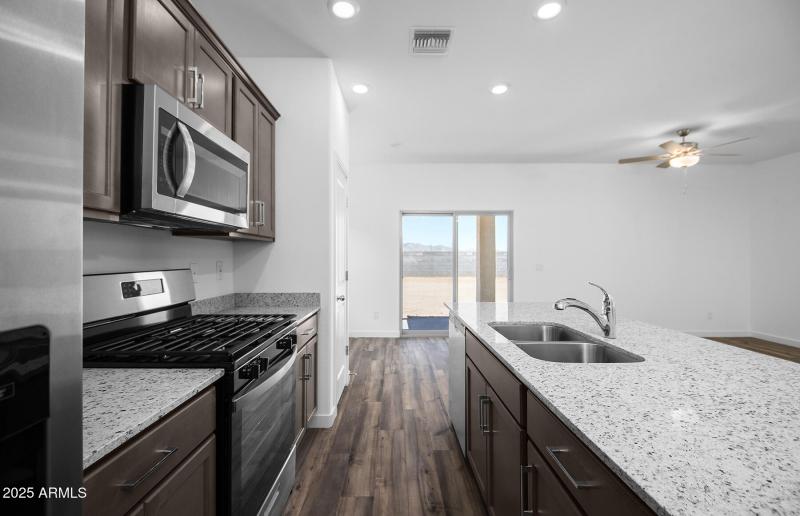 Southwest_Ash_A_R_005