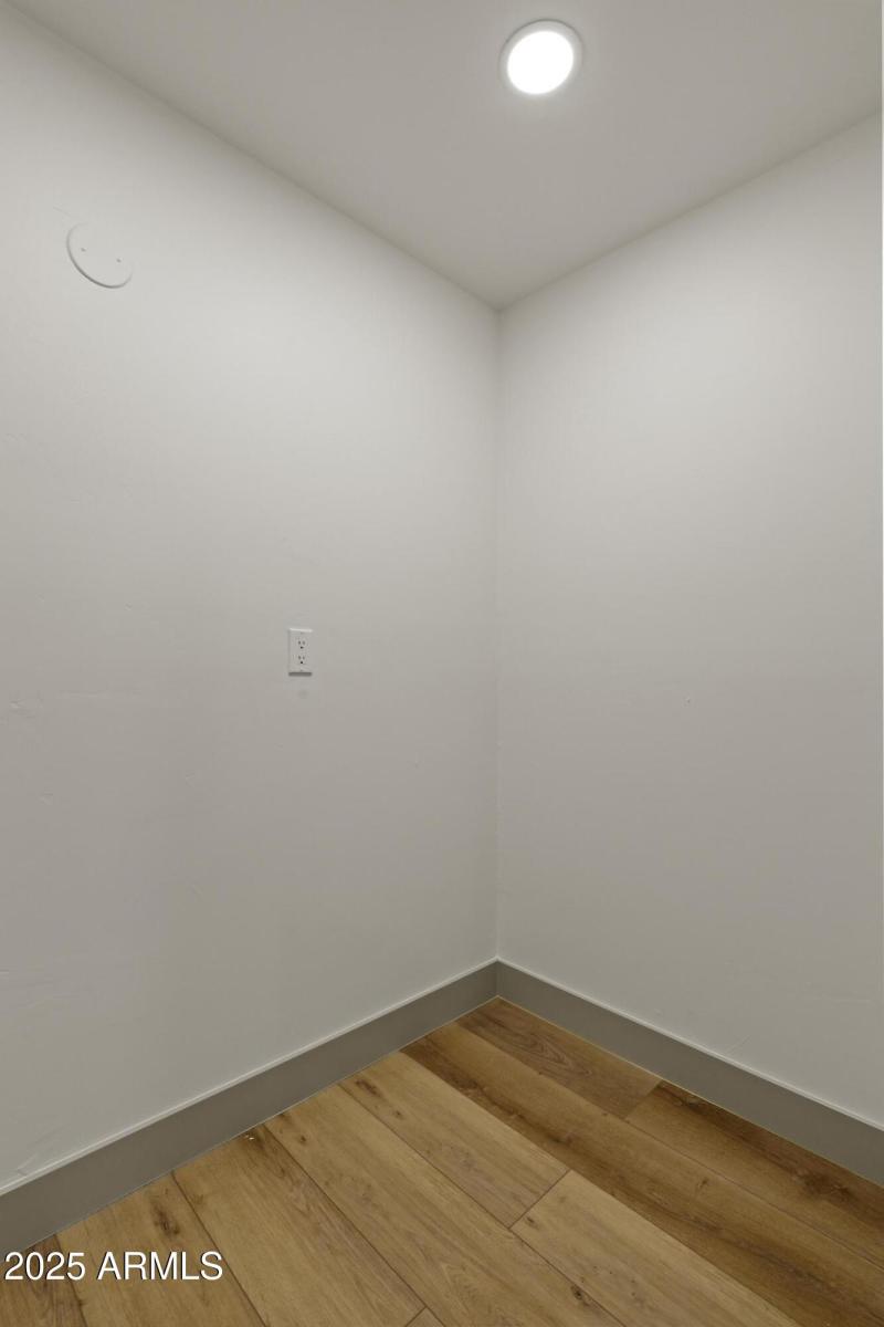 Additional Master closet