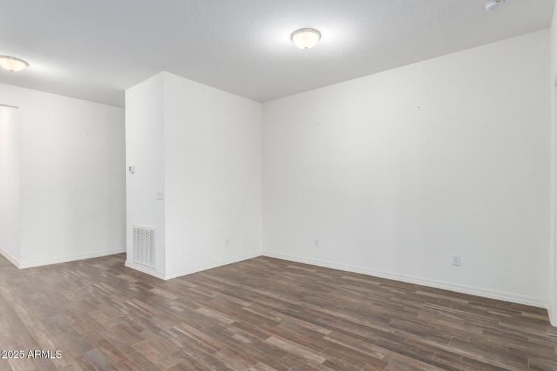 0006-06 - San Miguel