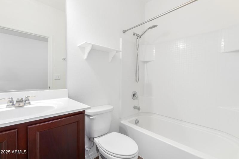 0018-18 - San Miguel